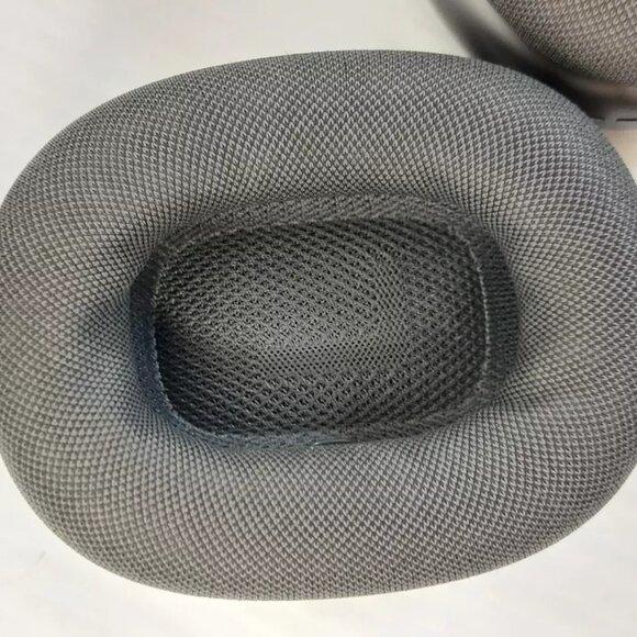 (N87242-1) Apple A2096 Airpods Max - Picture 11 of 14